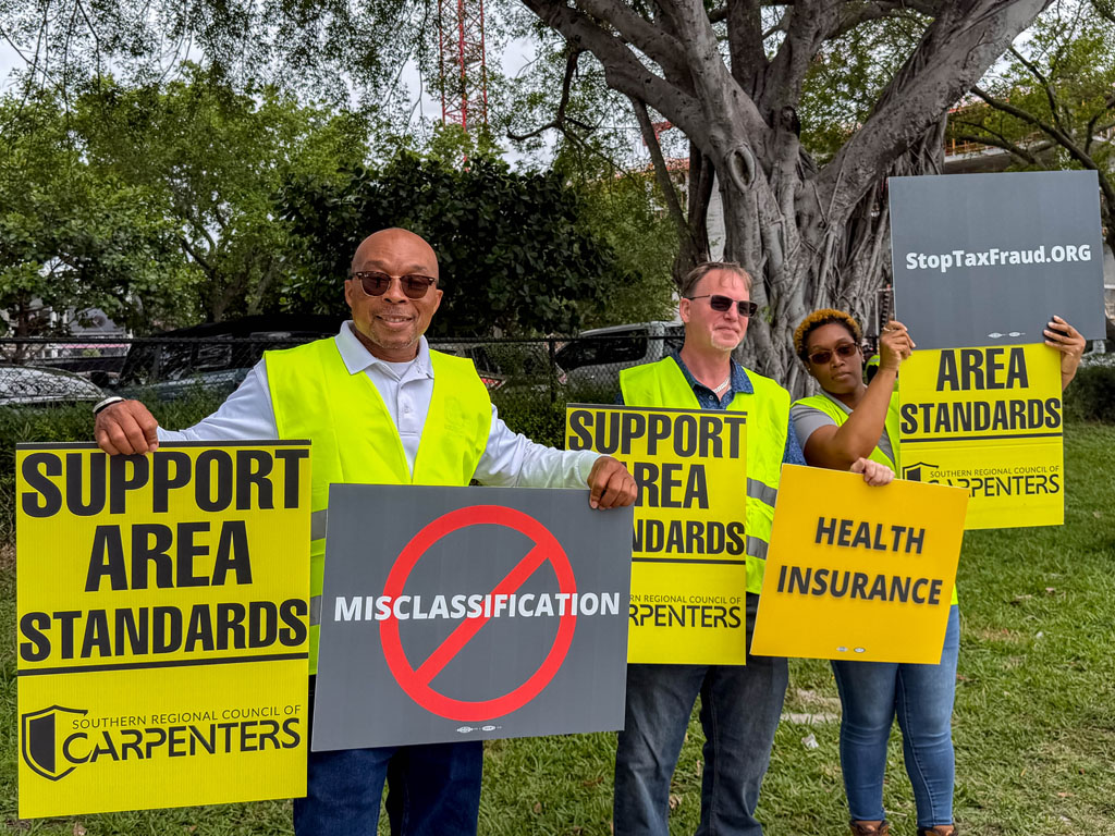 Miami members rallied against tax fraud
